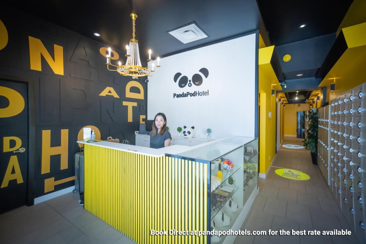 Panda Pod Hotel Ричмънд Екстериор снимка