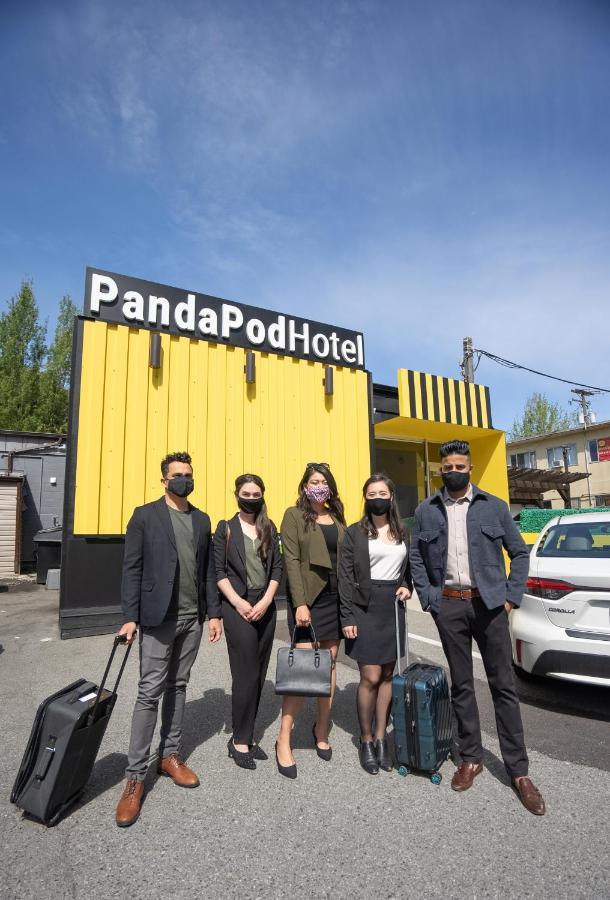 Panda Pod Hotel Ричмънд Екстериор снимка