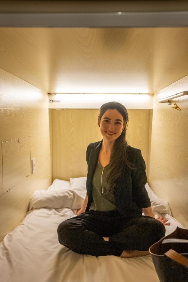 Panda Pod Hotel Ричмънд Екстериор снимка